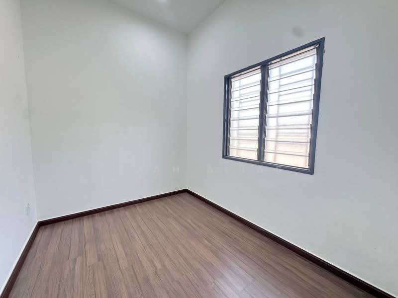 Rumah Teres 1 Tingkat untuk Dijual di Taman Desa Bukit Permata (Kapar) - Izzah Alias - PropertyGuru.com.my