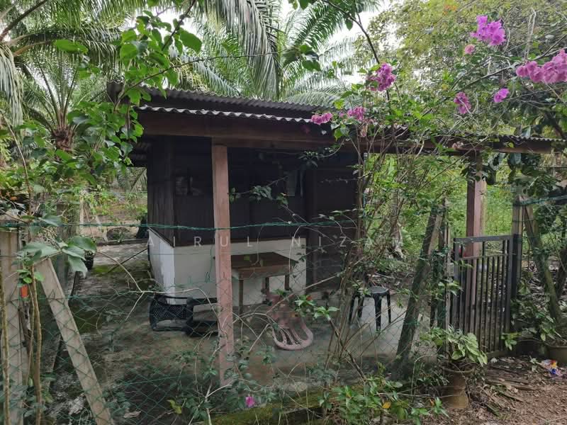 Agricultural Land for Sale in Simpang Renggam (Johor) - AIRUL NIZAM - Exterior - PropertyGuru.com.my