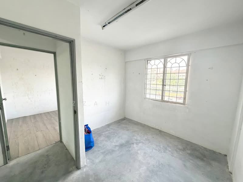 Apartment for Sale at Pangsapuri Putra Harmoni - Izzah Alias - PropertyGuru.com.my