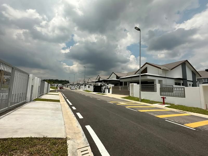 1-storey Terraced House for Sale in Bandar Putra (Kulai) - Caryn Ter - Exterior - PropertyGuru.com.my