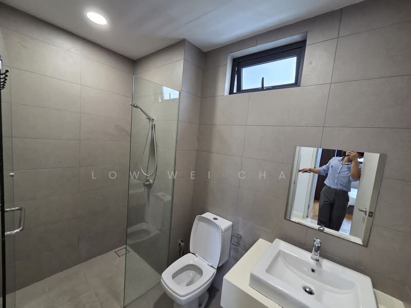 Kondominium untuk Disewa di Secoya Residence - Low Wei Chao - Bathroom - PropertyGuru.com.my