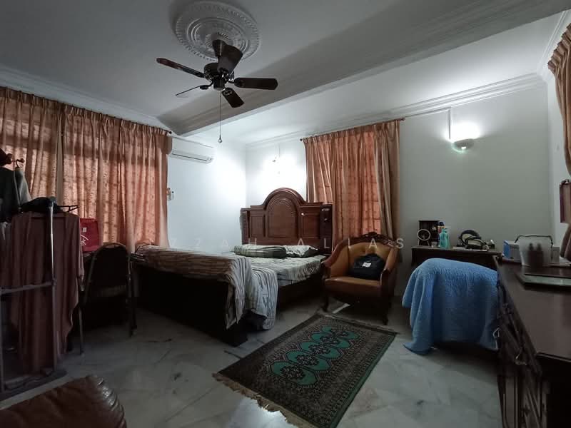 Rumah Banglo untuk Dijual di Seksyen 9 (Shah Alam) - Izzah Alias - PropertyGuru.com.my