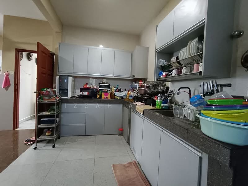 Rumah Banglo untuk Dijual di Seksyen 9 (Shah Alam) - Izzah Alias - PropertyGuru.com.my