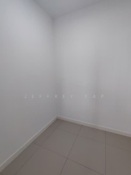Service Residence for Sale at The Pulse Residence - Jeffrey Yap - Interior - PropertyGuru.com.my