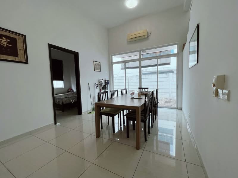 Rumah Berkembar untuk Dijual di Bukit Indah (Iskandar Puteri (Nusajaya)) - Vinna Loh - Dining Room - PropertyGuru.com.my