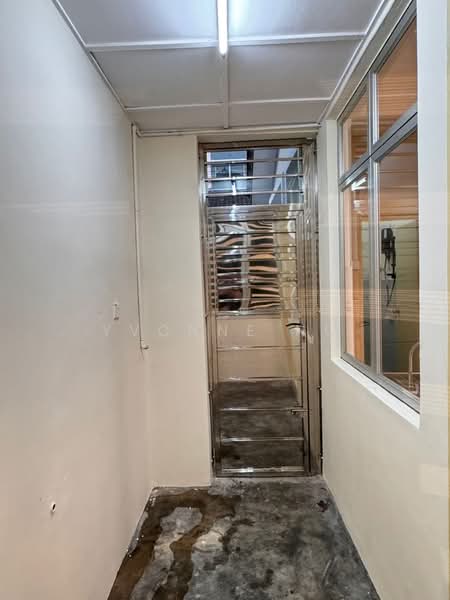 1.5-storey Terraced House for Rent in Taman Setia Indah (Tebrau) - Yvonne Ng - Entrance - PropertyGuru.com.my