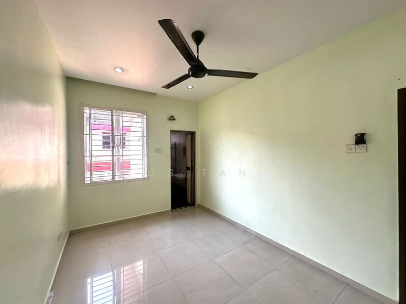 2-storey Terraced House for Sale in Taman Abad (Johor Bahru) - CS Tan - Interior - PropertyGuru.com.my