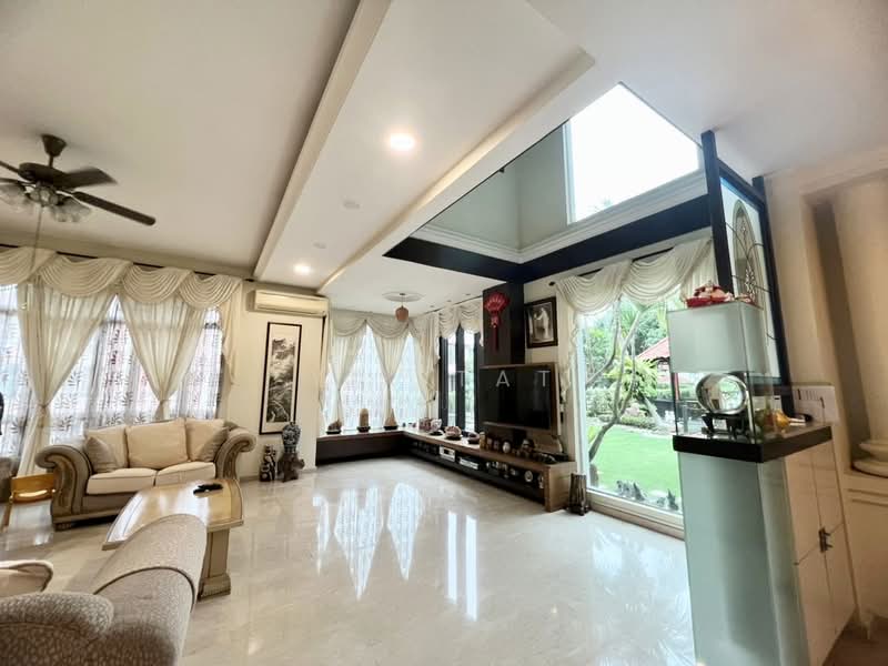 Semi-Detached House for Sale in Taman Molek (Johor Bahru) - Yik Tat - PropertyGuru.com.my