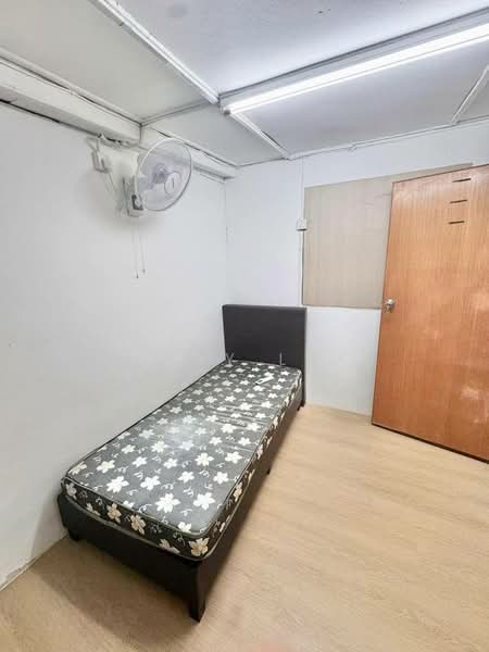 Rumah Teres 1 Tingkat untuk Disewa di Taman Pelangi (Johor Bahru) - Tony Lim - Bedroom - PropertyGuru.com.my