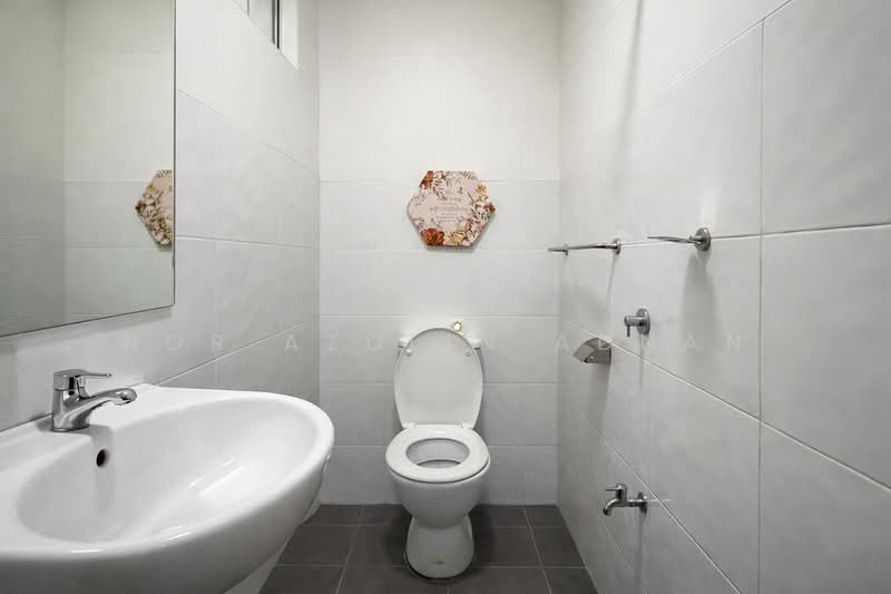 Condominium for Sale at Surian Residences - Nor Azdlin Adnan - Bathroom - PropertyGuru.com.my