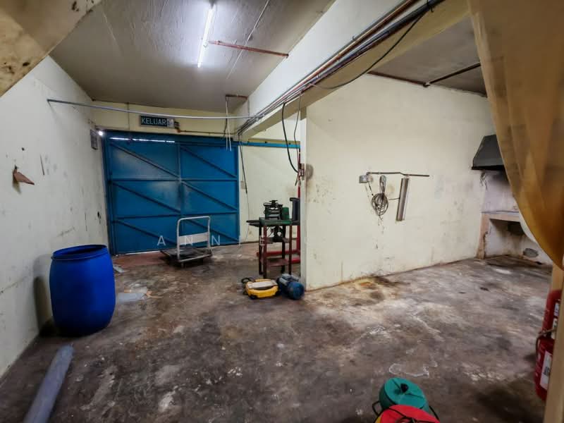 Detached Factory for Rent in Permas Jaya (Johor) - Annie Chai - Interior - PropertyGuru.com.my