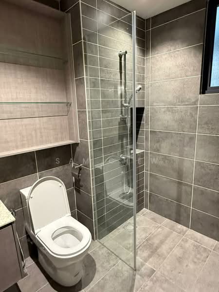 Service Residence for Rent at Millerz Square Serviced Residence - Sam Chew - Bathroom - PropertyGuru.com.my