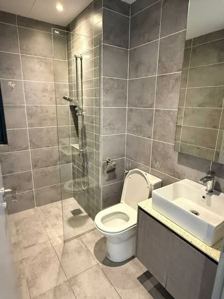 Service Residence for Rent at Millerz Square Serviced Residence - Sam Chew - Bathroom - PropertyGuru.com.my