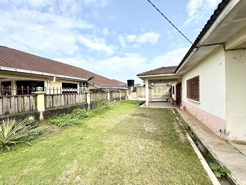 For Sale - Taman Pinggiran Putra