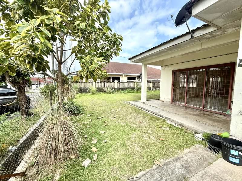 For Sale - Taman Pinggiran Putra