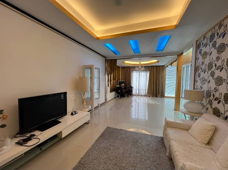 Bungalow for Sale in Taman U Thant (Ampang) - Edward Ooi - Living Room - PropertyGuru.com.my