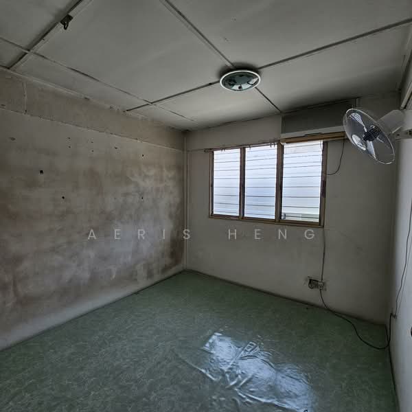 2-storey Terraced House for Sale in Taman Sungai Besi Indah (Seri Kembangan) - Aeris Heng - Bedroom - PropertyGuru.com.my