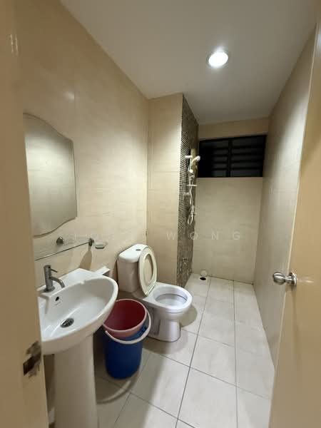Pangsapuri untuk Dijual di Avilla Apartments - Joey Wong - Bathroom - PropertyGuru.com.my