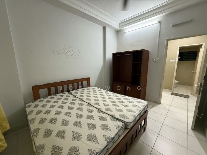 Pangsapuri untuk Dijual di Avilla Apartments - Joey Wong - Bedroom - PropertyGuru.com.my