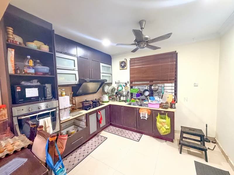 2-storey Terraced House for Sale in Alam Damai (Cheras) - Masnizah Arifin - Kitchen - PropertyGuru.com.my