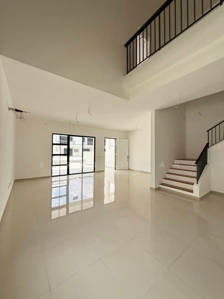 Cluster House for Sale in Taman Eko Botanic (Gelang Patah) - Bernice Gan - Living Room - PropertyGuru.com.my