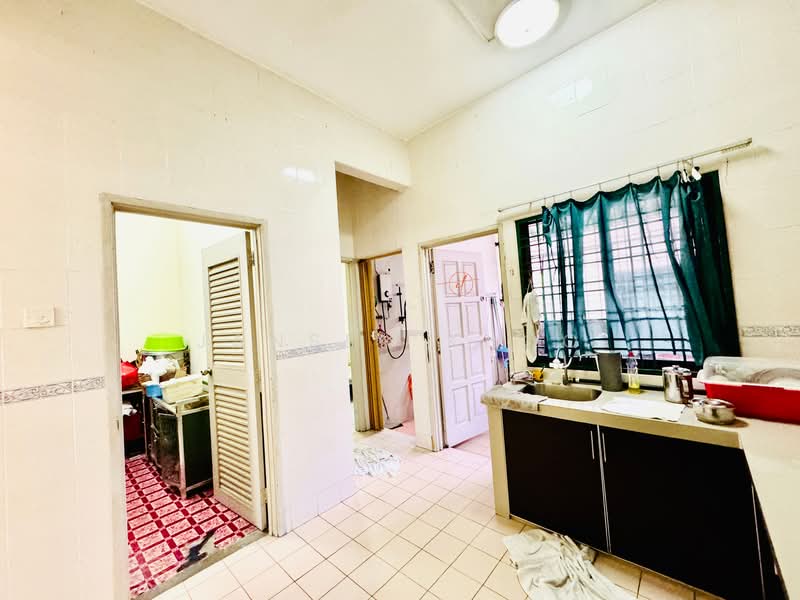 2-storey Terraced House for Sale in Taman Puchong Prima (Puchong) - Jansen Khoo - Kitchen - PropertyGuru.com.my