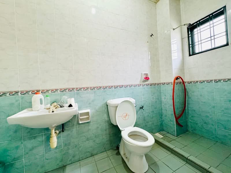 2-storey Terraced House for Sale in Taman Puchong Prima (Puchong) - Jansen Khoo - Bathroom - PropertyGuru.com.my