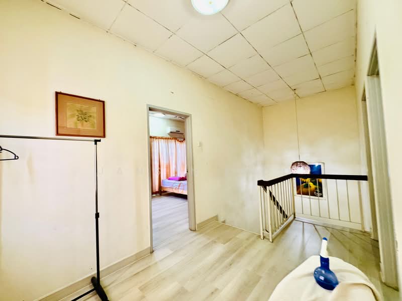 2-storey Terraced House for Sale in Taman Puchong Prima (Puchong) - Jansen Khoo - Corridor - PropertyGuru.com.my