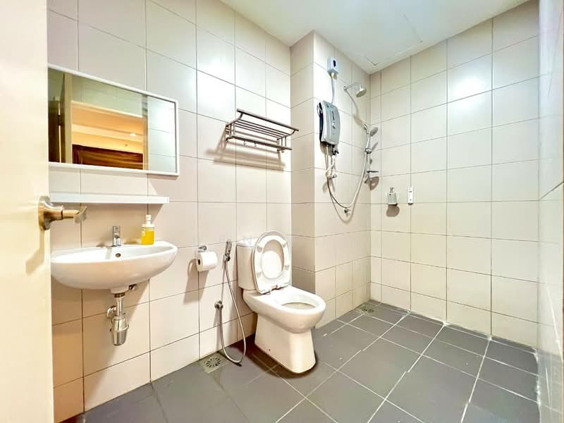 Condominium for Rent at Meridin Suites @ The Meridin - Ben Foo - Bathroom - PropertyGuru.com.my
