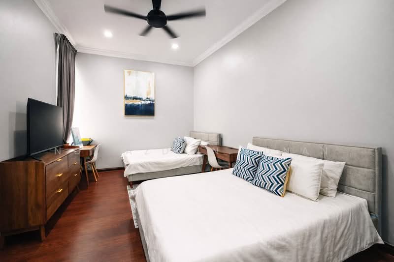 Rumah Berkembar untuk Dijual di Semenyih (Selangor) - Nor Azdlin Adnan - Bedroom - PropertyGuru.com.my