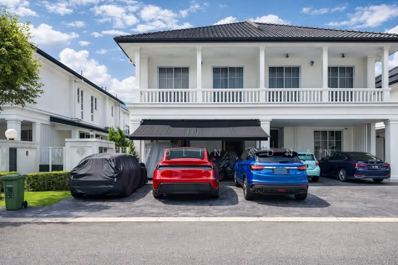 Rumah Berkembar untuk Dijual di Semenyih (Selangor) - Nor Azdlin Adnan - Exterior - PropertyGuru.com.my