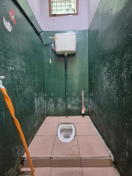 1-storey Terraced House for Sale in Taman Universiti (Skudai) - Suk Teng Choong - Bathroom - PropertyGuru.com.my
