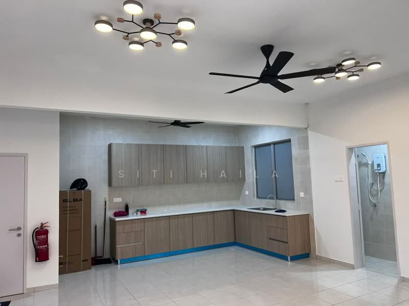 Kondominium untuk Disewa di Residensi Adelia 3 - Siti Haila - Kitchen - PropertyGuru.com.my
