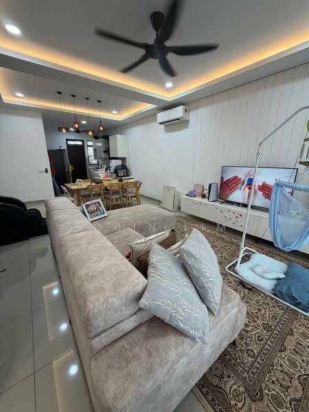 2-storey Terraced House for Sale in Gerbang Nusajaya (Iskandar Puteri (Nusajaya)) - Robin Lim - Living Room - PropertyGuru.com.my