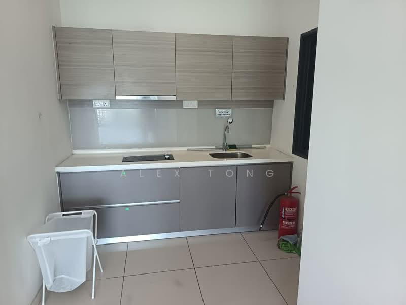 Servis Apartment untuk Dijual di Emira Residence - Alex Tong - Kitchen - PropertyGuru.com.my
