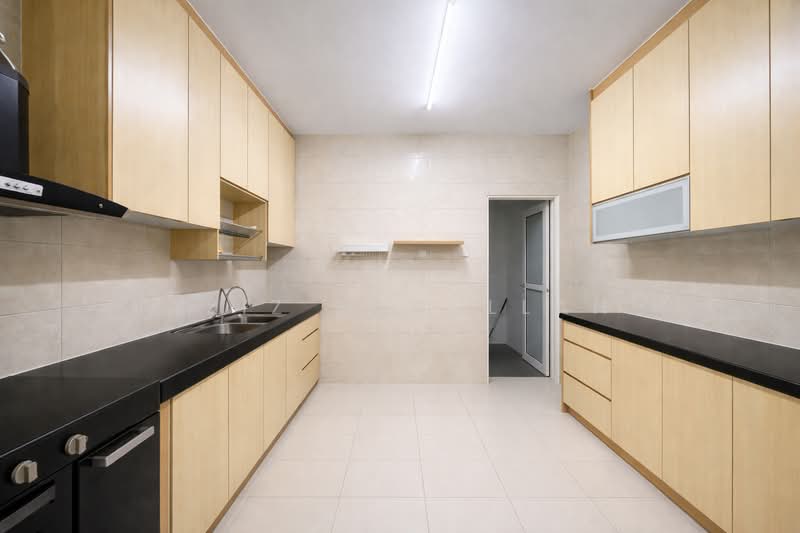 Rumah Teres untuk Dijual di Subang Jaya (Selangor) - Aziz Abdullah - Kitchen - PropertyGuru.com.my