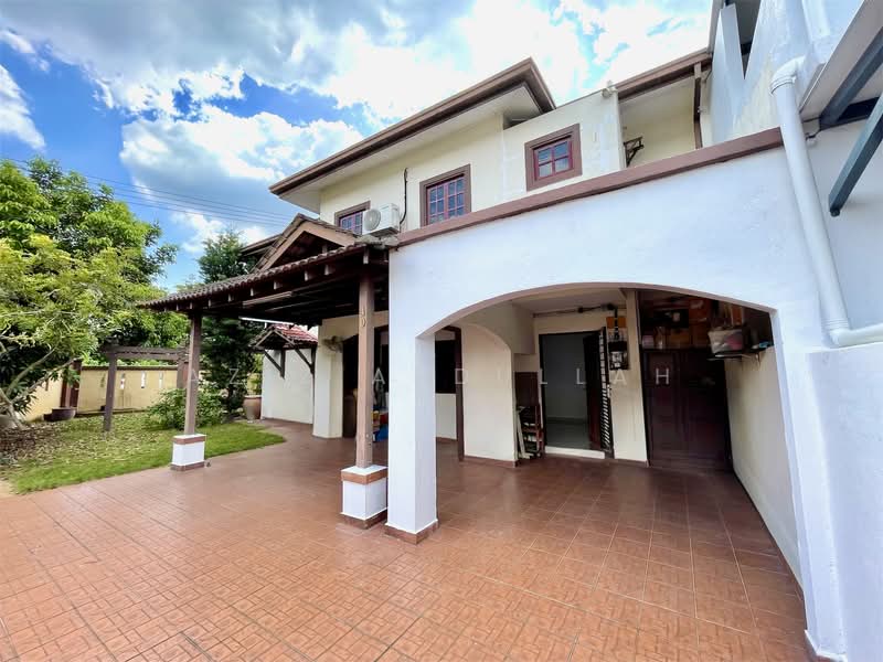 Rumah Teres untuk Dijual di Subang Jaya (Selangor) - Aziz Abdullah - Exterior - PropertyGuru.com.my
