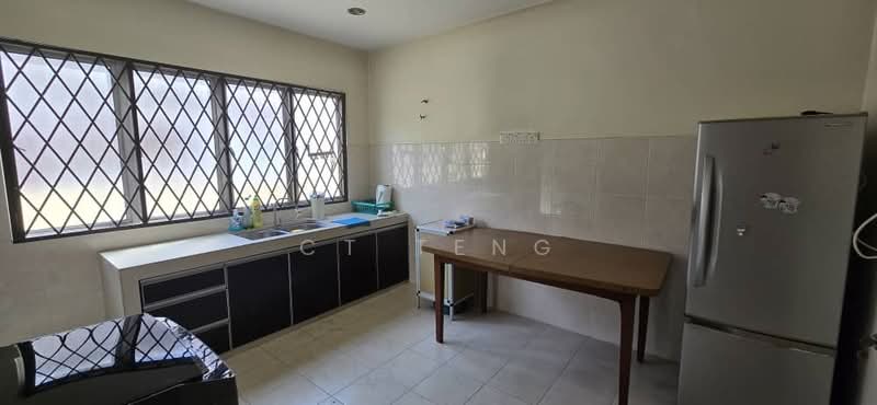 Rumah Teres untuk Disewa di Damansara Jaya (Petaling Jaya) - CT TENG - Kitchen - PropertyGuru.com.my