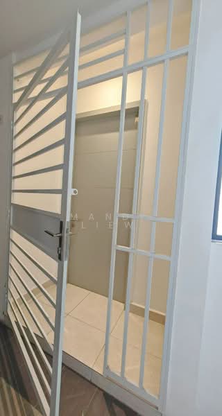 Servis Apartment untuk Disewa di M Suite @ Desa Park North - Mandy Liew - Entrance - PropertyGuru.com.my