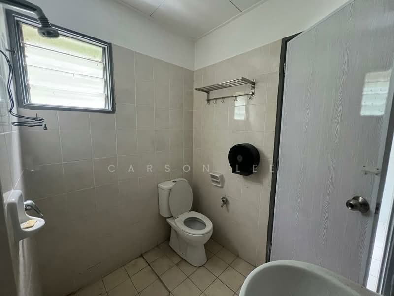 Rumah Teres 2 Tingkat untuk Dijual di Kota Emerald (Rawang) - Carson Lee - Bathroom - PropertyGuru.com.my