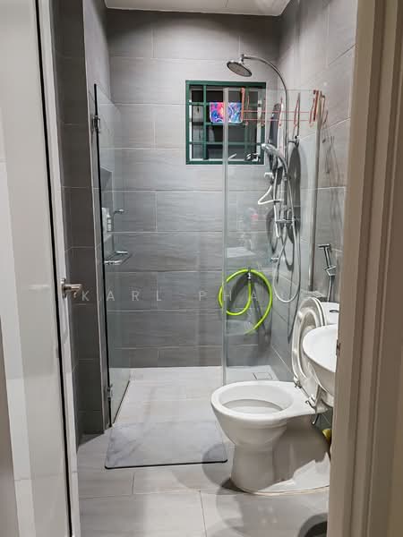 Service Residence for Sale at OUG Parklane - Karl Phang - Bathroom - PropertyGuru.com.my