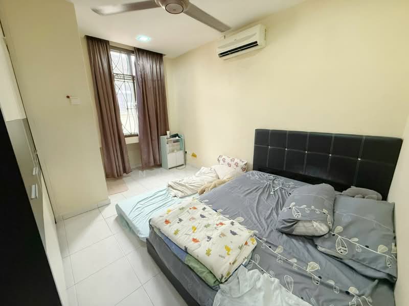 Rumah Teres 2 Tingkat untuk Dijual di Taman Setia Indah (Tebrau) - Nico Ho - Bedroom - PropertyGuru.com.my