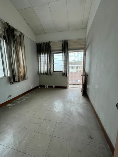 Rumah Teres 2 Tingkat untuk Dijual di Island Glades (Jelutong) - Elynne Leong - Interior - PropertyGuru.com.my