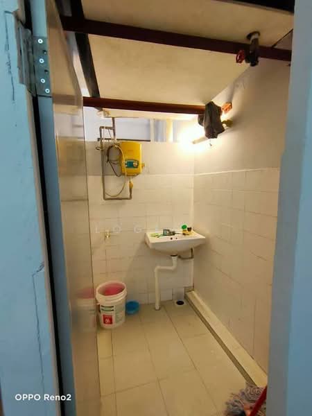 Rumah Flat untuk Dijual di Gugusan Tanjung - Loges . - Bathroom - PropertyGuru.com.my