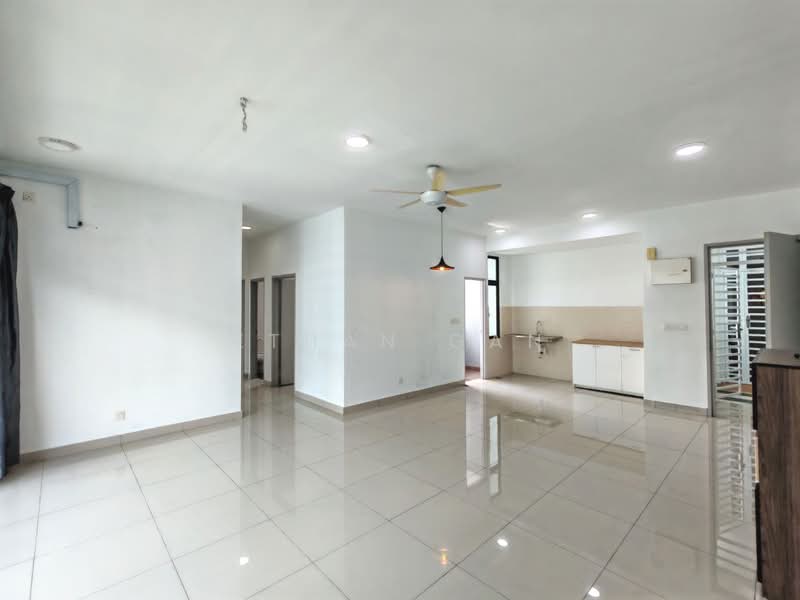 Apartment for Sale at Austin Regency (Pangsapuri Austin Perdana) - Ethan Gan - Living Room - PropertyGuru.com.my