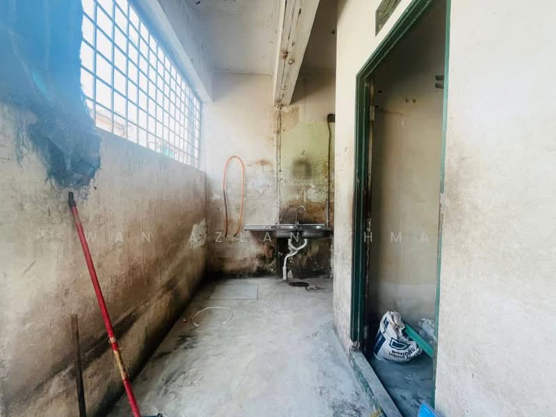 Kedai untuk Disewa di Seksyen 24 (Shah Alam) - Wan Azlan Ahmad - PropertyGuru.com.my