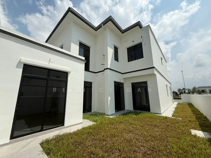 Cluster House for Sale in Eco Botanic (Iskandar Puteri (Nusajaya)) - Bernice Gan - Exterior - PropertyGuru.com.my