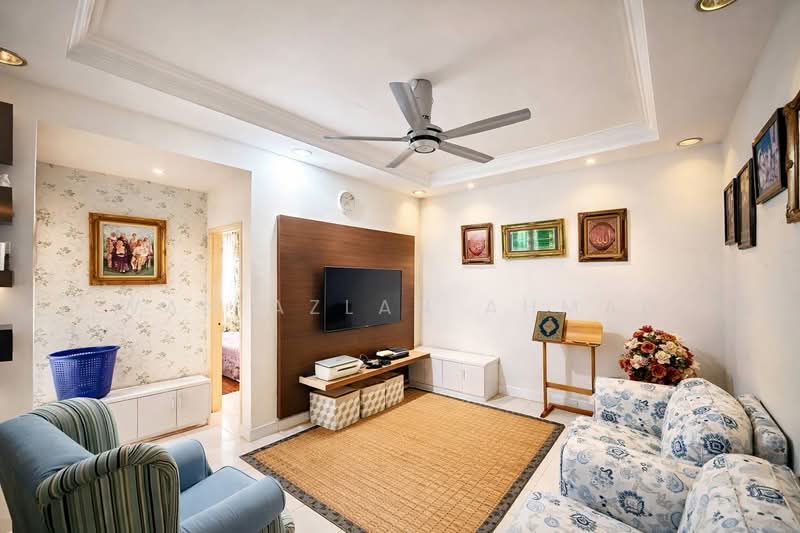 2.5-storey Terraced House for Sale in Taman Warisan Indah (Dengkil) - Wan Azlan Ahmad - PropertyGuru.com.my