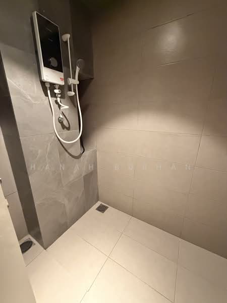 Servis Apartment untuk Disewa di Mossaz @ Empire City - Hanah Burhan - Bathroom - PropertyGuru.com.my