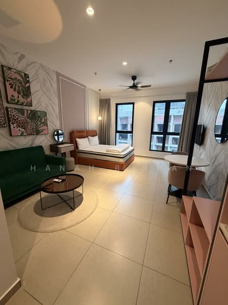Servis Apartment untuk Disewa di Mossaz @ Empire City - Hanah Burhan - Bedroom - PropertyGuru.com.my